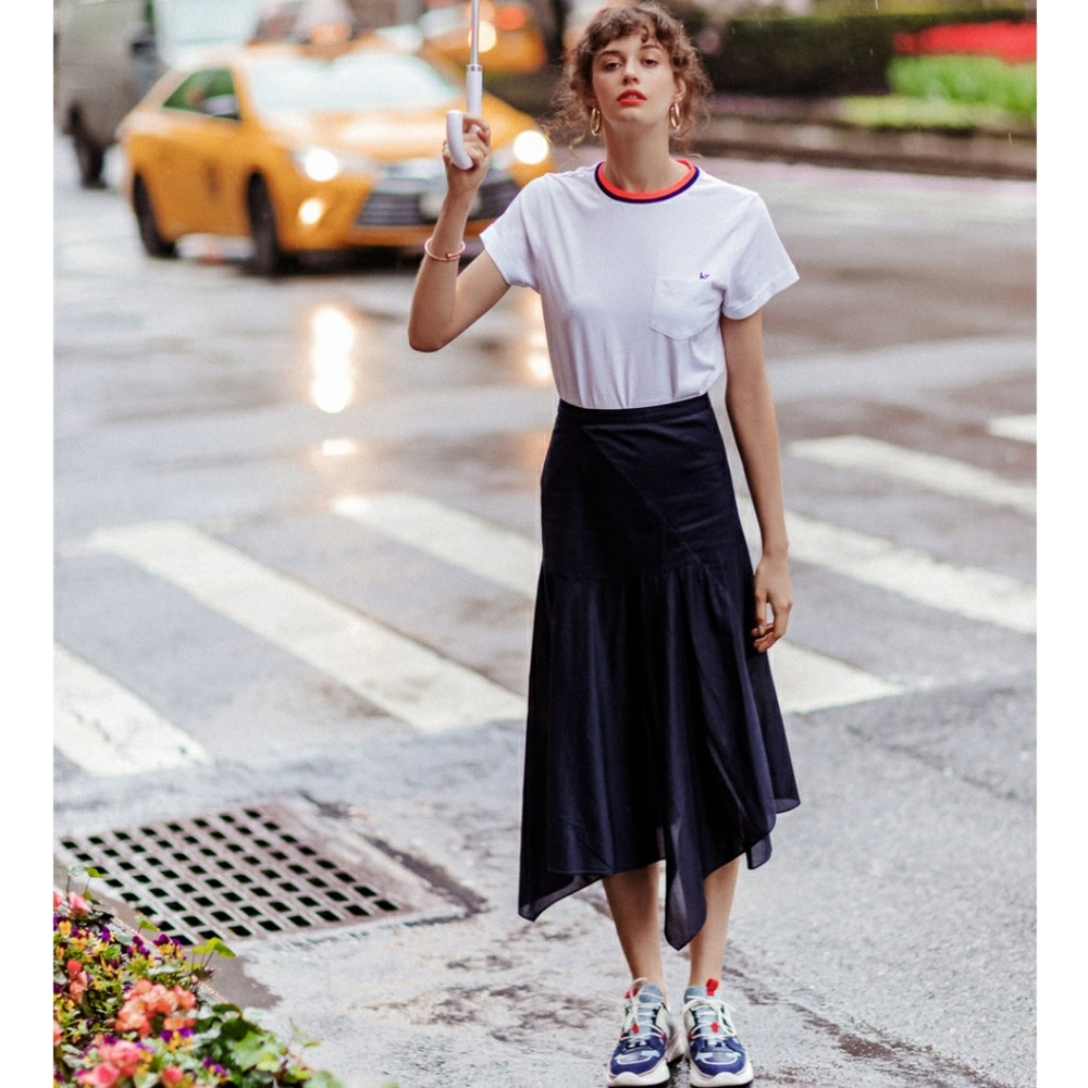 Fancy collar T-shirt - Picture 3 of 4